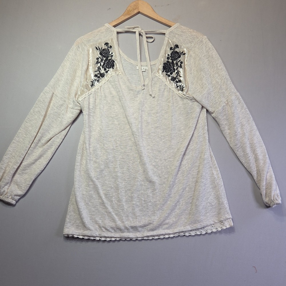 Maurices Women's Large Ivory Embroidered Floral Lace Trim Tie Neck Boho Top