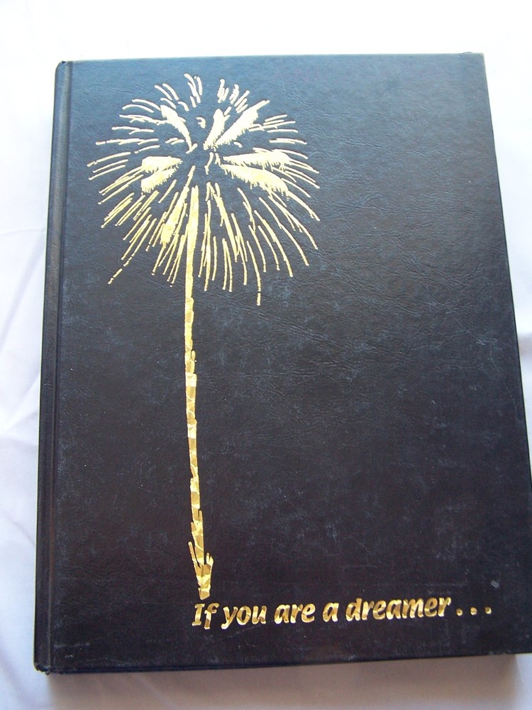 2000 Sehome High School Yearbook Bellingham, Washington Windjammer