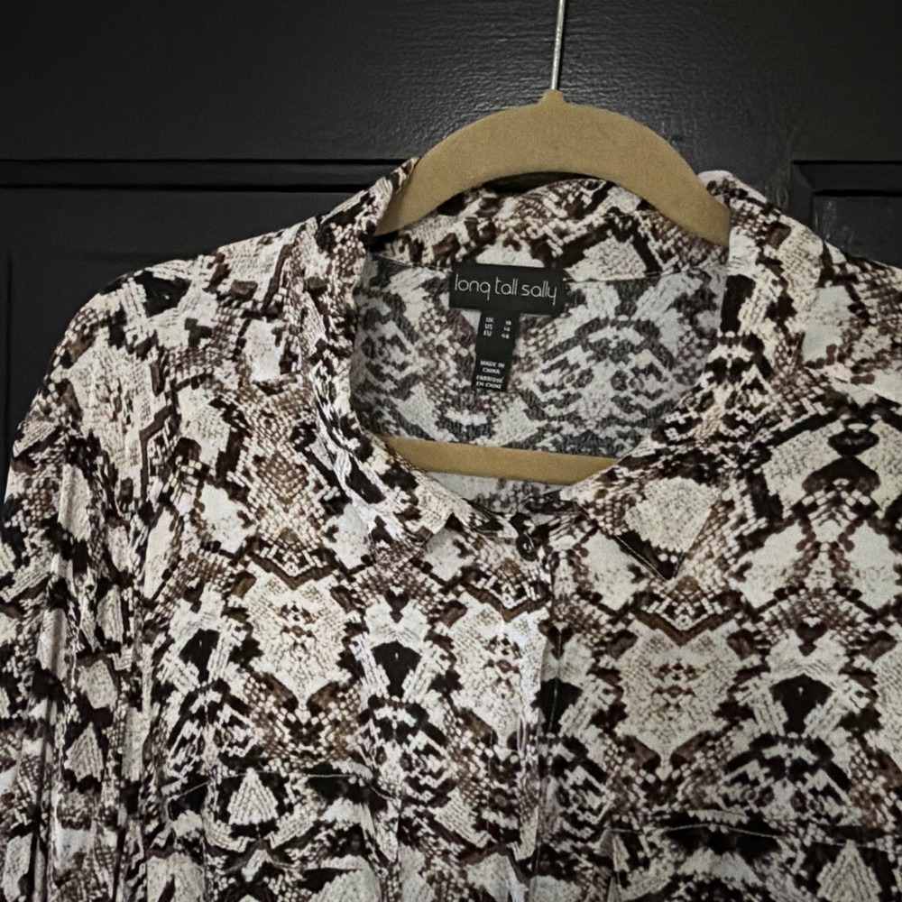 Long Tall Sally Shirt Size 14 White / Copper Snake Print Button-Up Dress Pockets