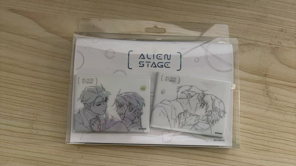 Alien Stage Card and Badge Set Ivan Till Rare