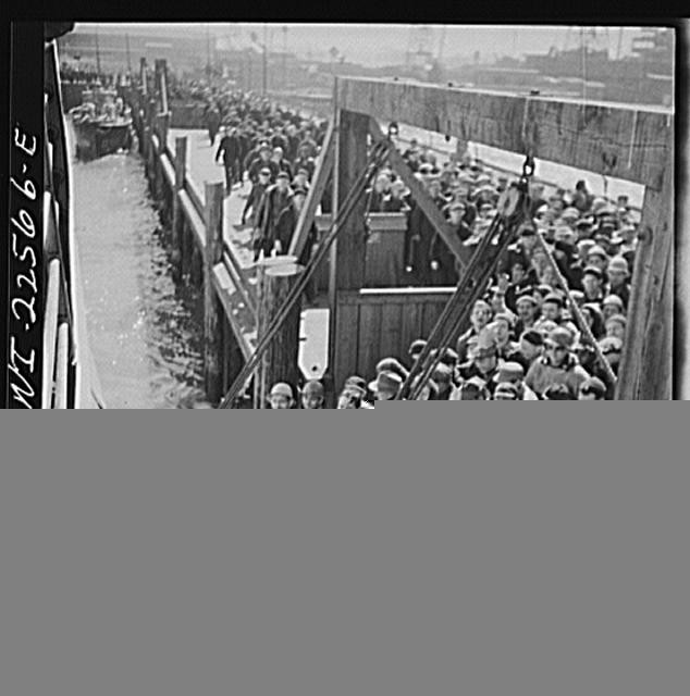 Photo:Baltimore Maryland 1910s Bethlehem Fairfield Shipyard Workers Crowd