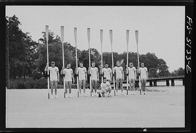 Photo:Annapolis Maryland USA 1910s U.S. Naval Academy Rowing Crew Crewmen
