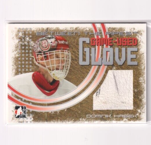 2006-07 In The Game ITG Between The Pipes Game Used Glove Dominik Hasek Red Wing