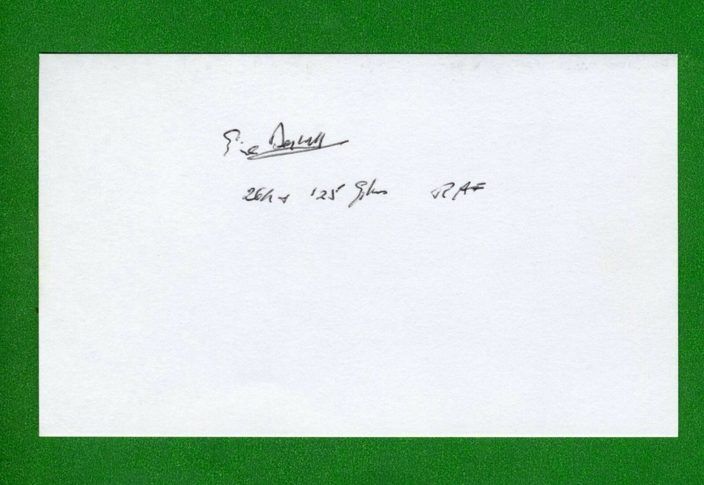 Eric Barwell WWII RAF Fighter Pilot Ace-9V Battle of Britain Signed Card R0165