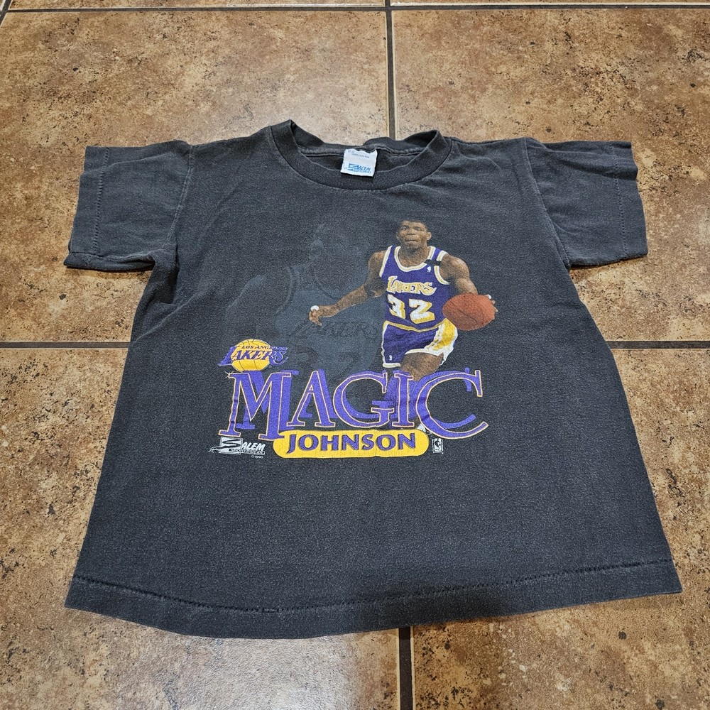 Vintage Magic Johnson Youth Tshirt Size 10-12 Salem Sportswear 1990s Boys NBA