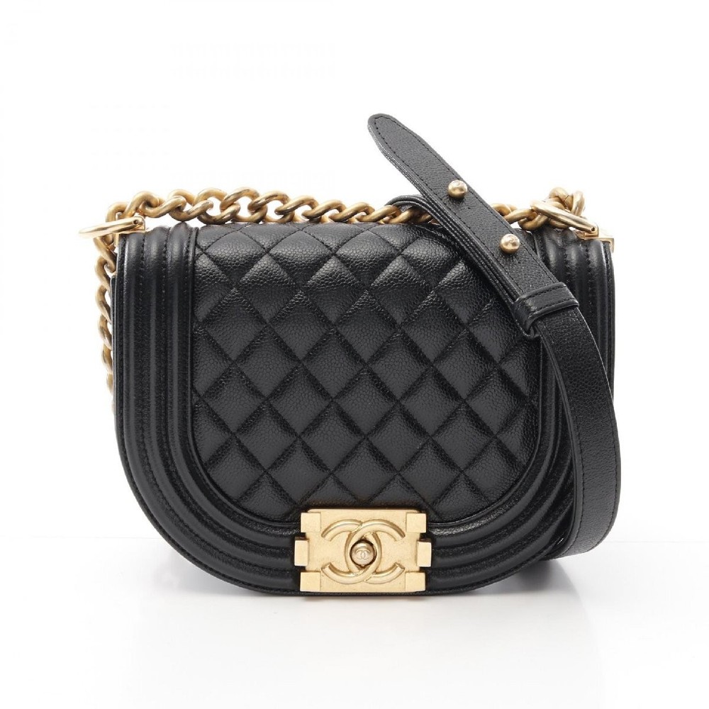 Chanel Boy Shoulder Bag in Grained Calfskin 183779