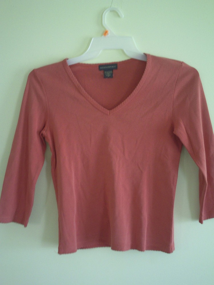Women Banana Republic Coral Orange Knit  V -neck  Long Sleeve Top Sz  M