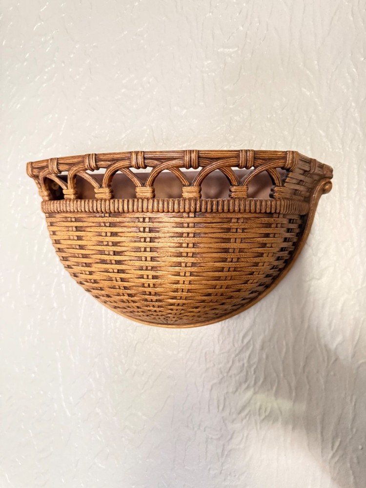 Vintage 70's Homco Plastic Wall Pocket Planter Brown Faux Wicker Boho Retro