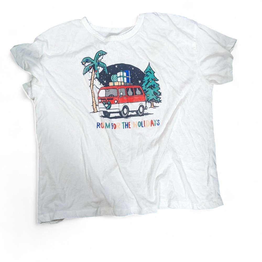 Men's t-shirt tee Tall Old navy roam for the holidays Christmas Holidays XXL
