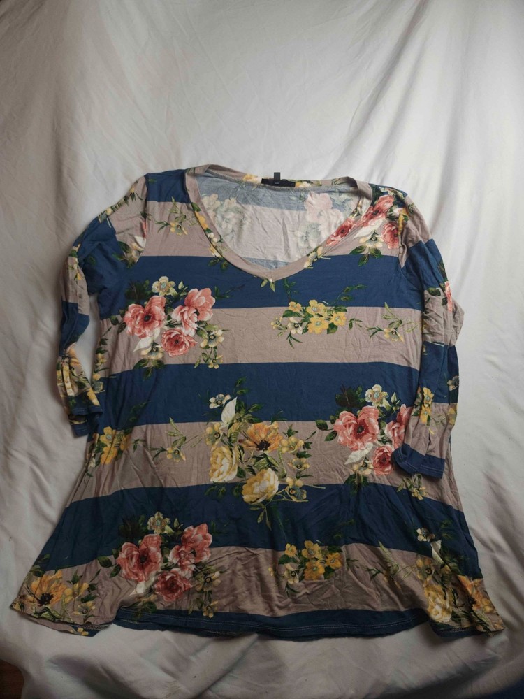 Andree By Unit Shirt Top Womens 1X Blue Beige Striped Floral Long Sleeve Tunic