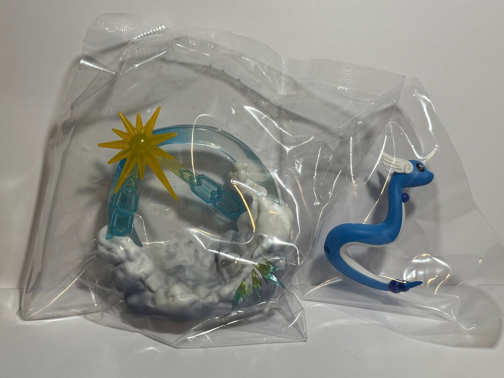 RE-MENT Pokemon Circular Diorama Collection 2 Mini Figure Dragonair - Unsealed