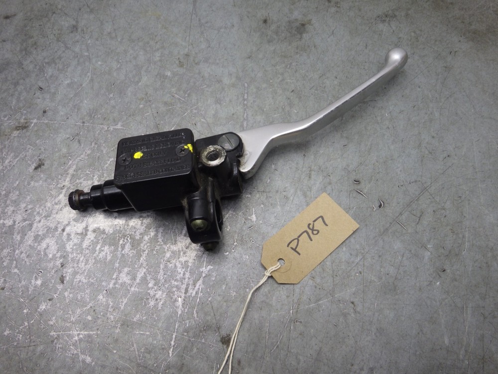 Piaggio Vespa GTS 300 Super 2017 Front Brake Master Cylinder P787