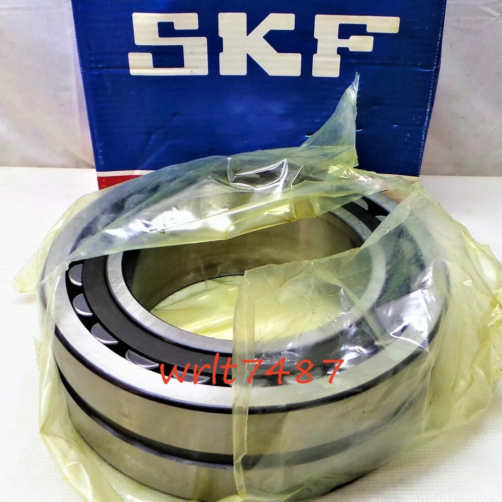 NEW SKF 23134 CC/C3W33 spherical roller bearing 1PCS #NN