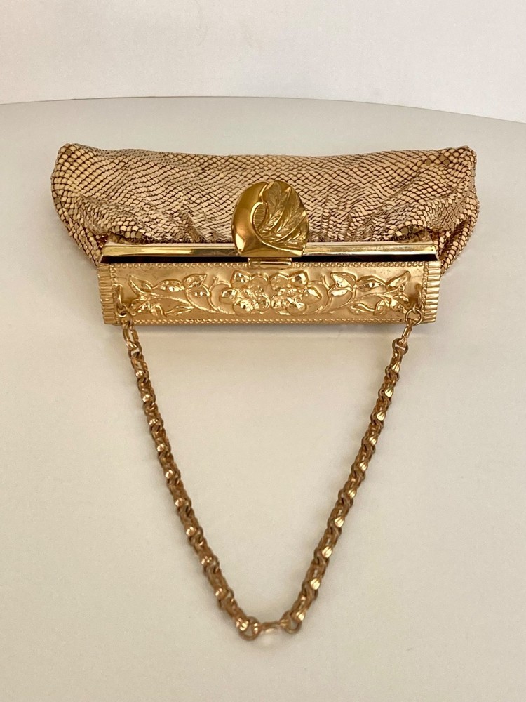 Vintage Whiting &Davis Co USA Gold Mesh Evening Bag Floral Repousse Frame