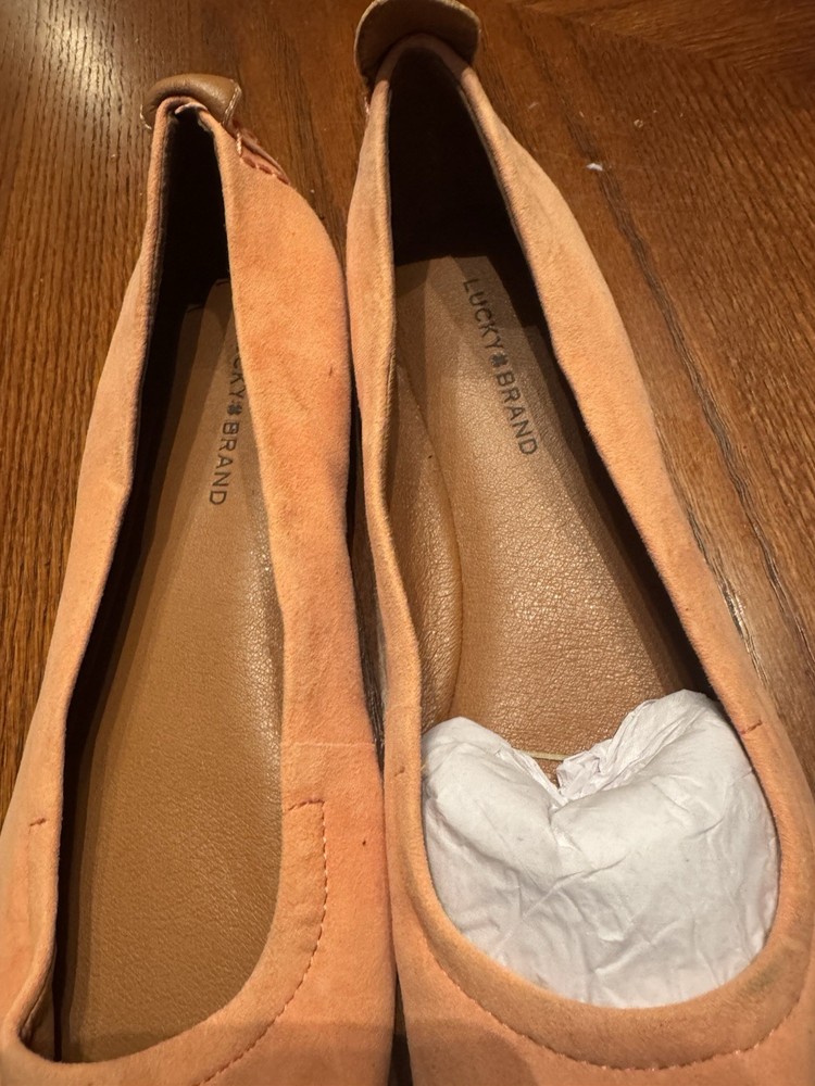 Lucky Brand Women's Suede Flat Size 9 M. New. Color Is Coral. Never Worn
