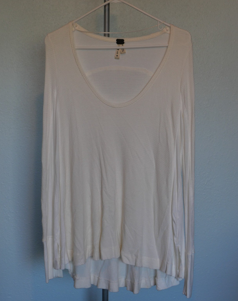 Free People We The Free Moonshine Thermal Ivory Waffle Knit Tunic Top Thumbholes