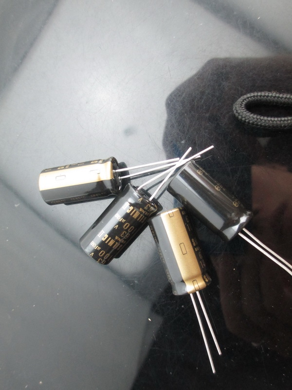 JAPAN 30PCS Elna Rfs silmic II 100uf 63V 100mfd audio Capacitor New diy HiFi