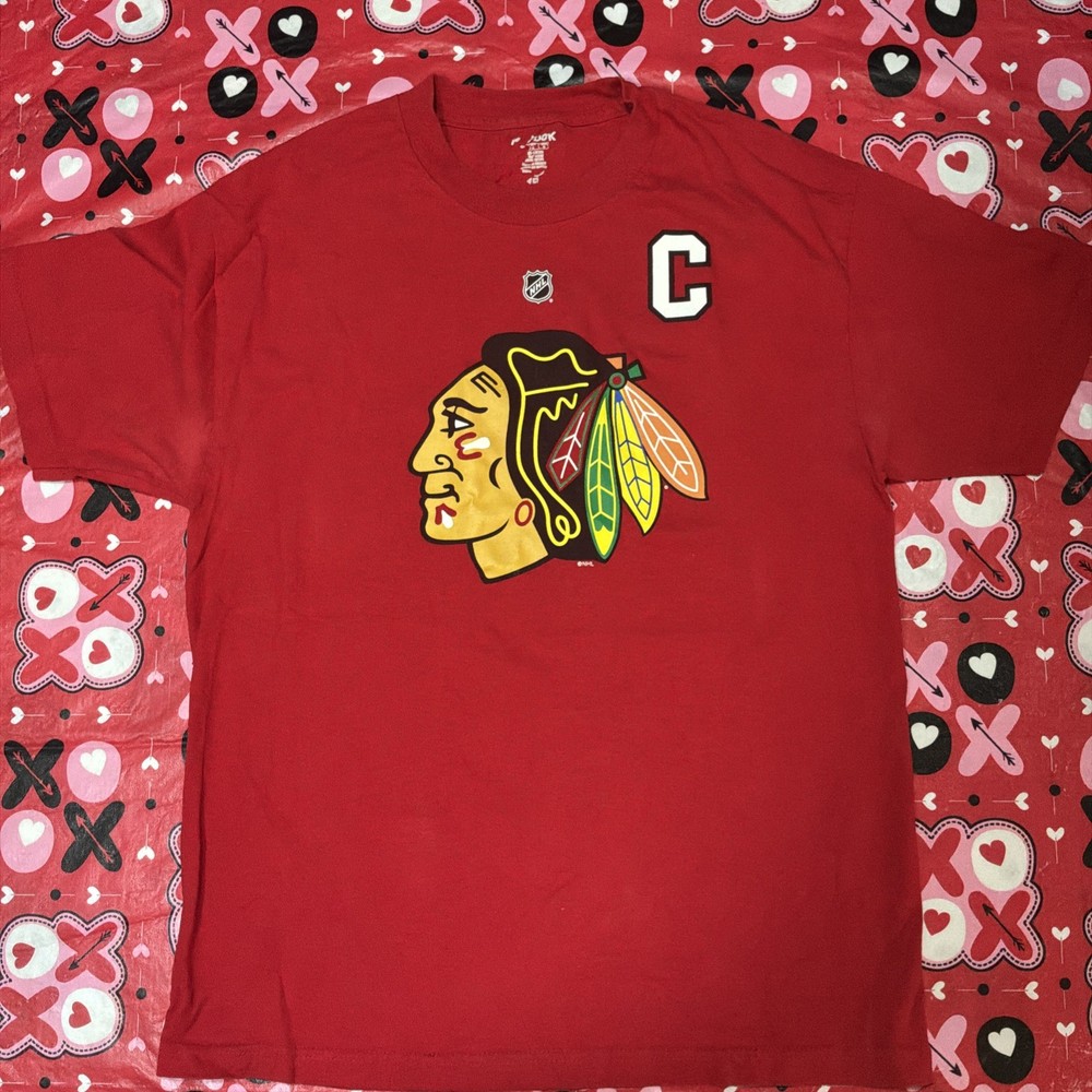Reebok Chicago Blackhawks Jonathan Toews #19 NHL T Shirt Large Red