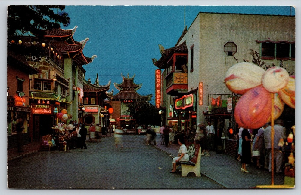 Los Angeles California~Gin Ling Way In Chinatown~Vintage Postcard
