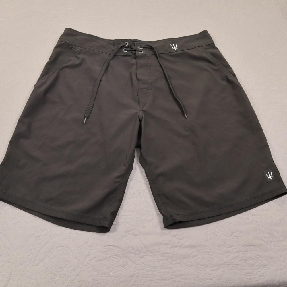 FORGED Shorts Mens 34 Black Stretch Board Swim Drawstring Pockets USA VTG