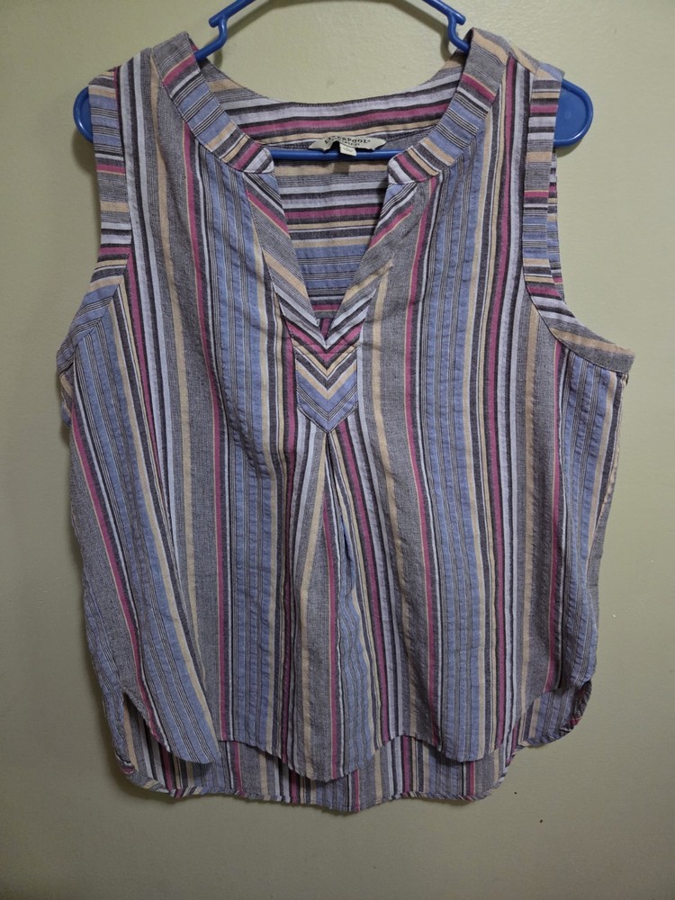 Liverpool Los Angeles Women's Size Large Sleeveless Top, V-neck, Stripes