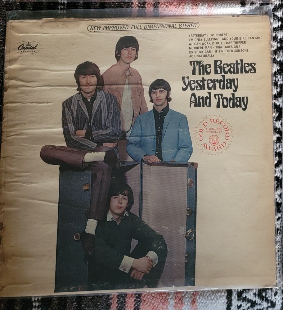 The Beatles - Yesterday And Today LP Vinyl Record Good