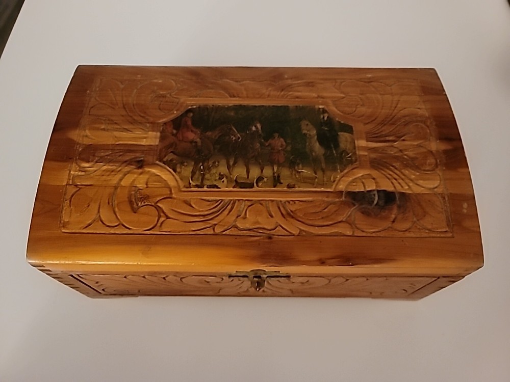 Vtg Carved Cedar Wood Domed Jewelry  Box Chest Horse & Fox Scene W/ Mirror