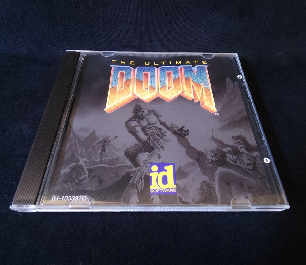 The Ultimate Doom PC Computer Game Windows 95 CD-ROM id Software Disc 1995