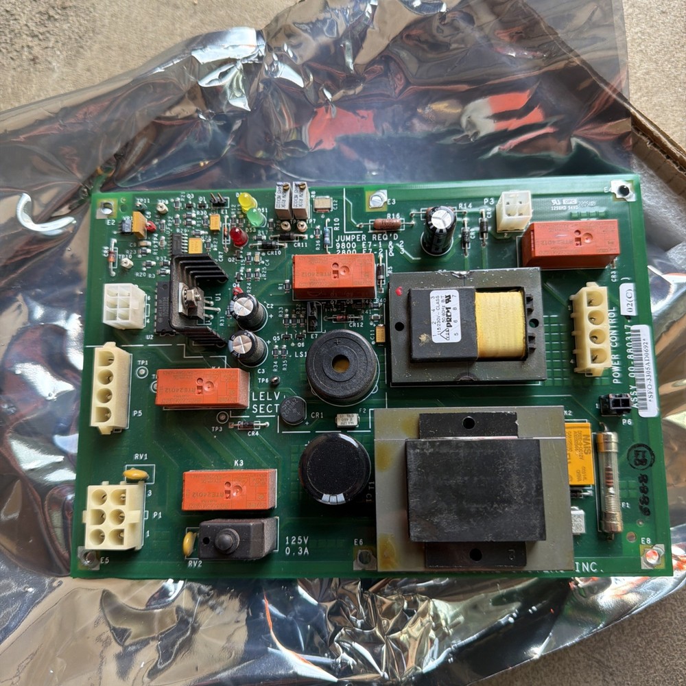 00-880317-02 Power Control Board for a GE OEC 9800 tested