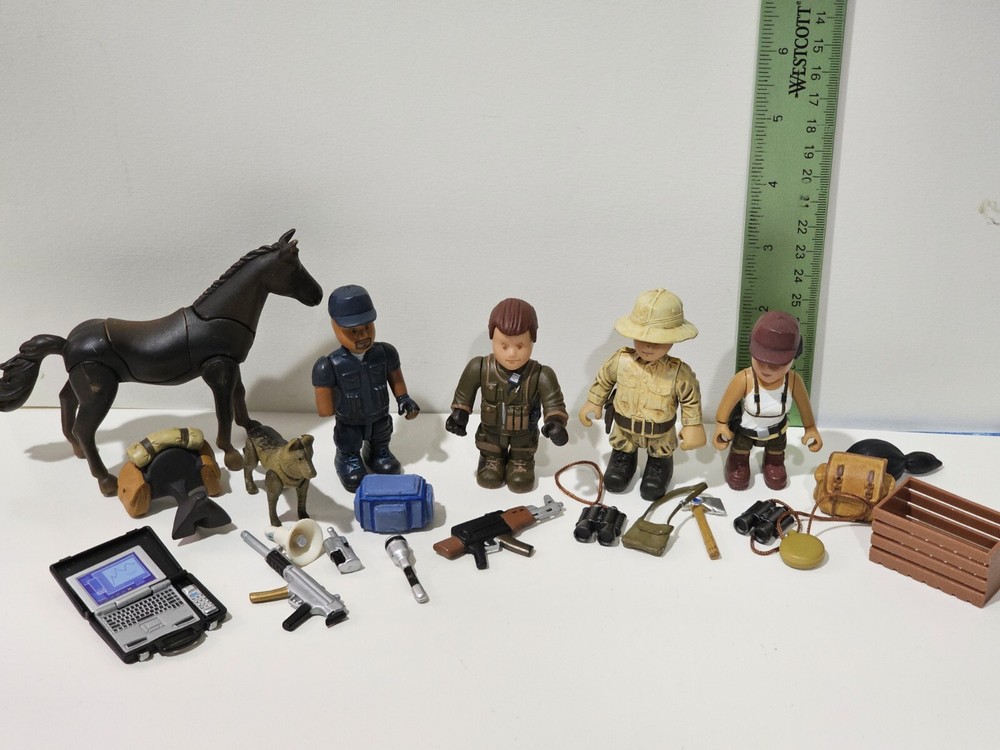 Might World Figures and Accessories  Loose