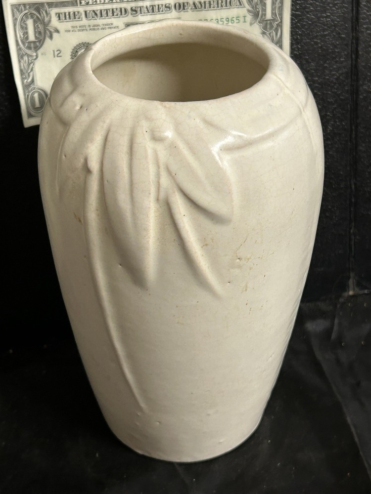 Antique/VTG MATTE SOLID CREAM WHITE WELLER POTTERY 8” VASE, No Damage