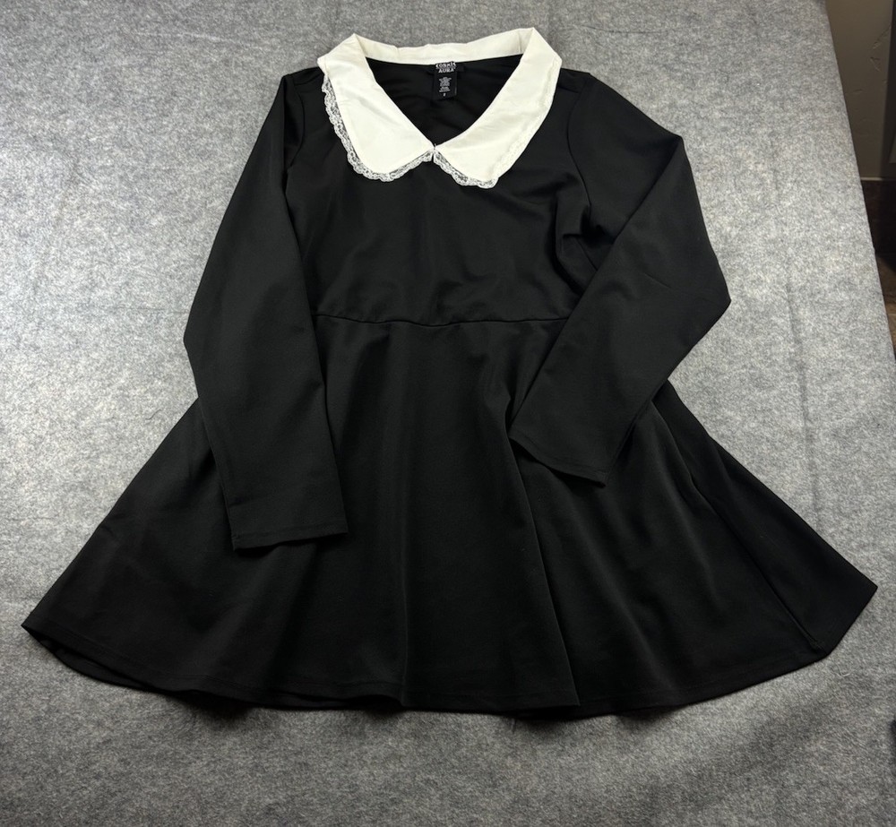 Cosmic Aura Women’s 2 Black/White Peter Pan Collared Skater Dress Goth Academia