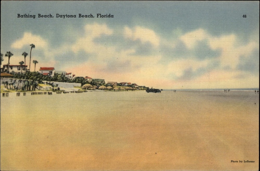 Bathing Beach Daytona Beach Florida ~ 1940s linen postcard