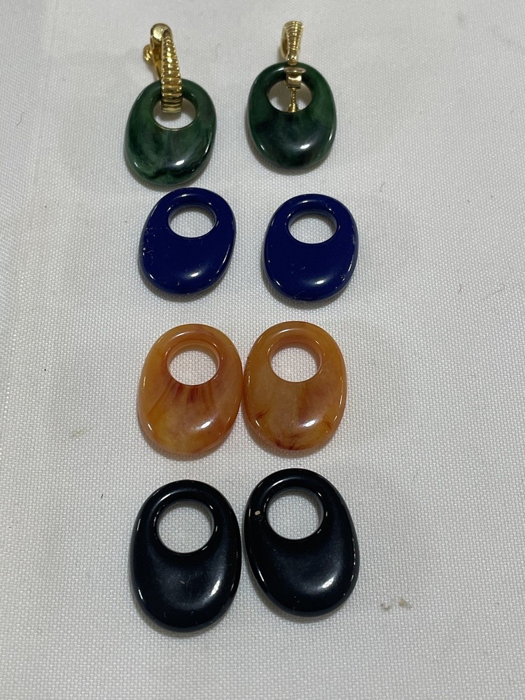 Vintage Les Bernards Lucite Gold Tone Door Knocker Screw Back Earrings Signed -4