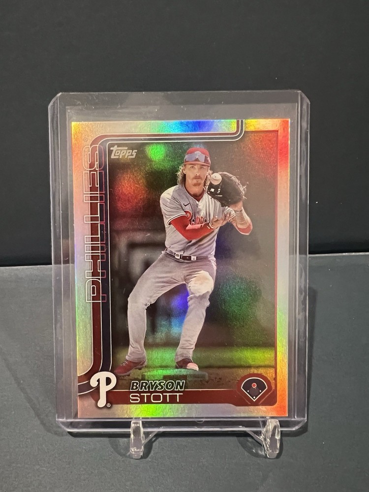 2025 Topps Series 1 Baseball #147 Bryson Stott Rainbow Foil Phillies Card