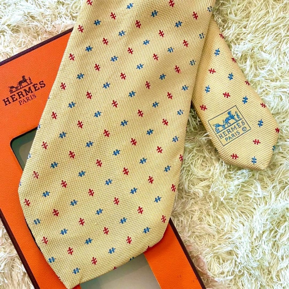 HERMES Necktie Tie All over H Logo pattern Beige Men's Made in France 100% Silk