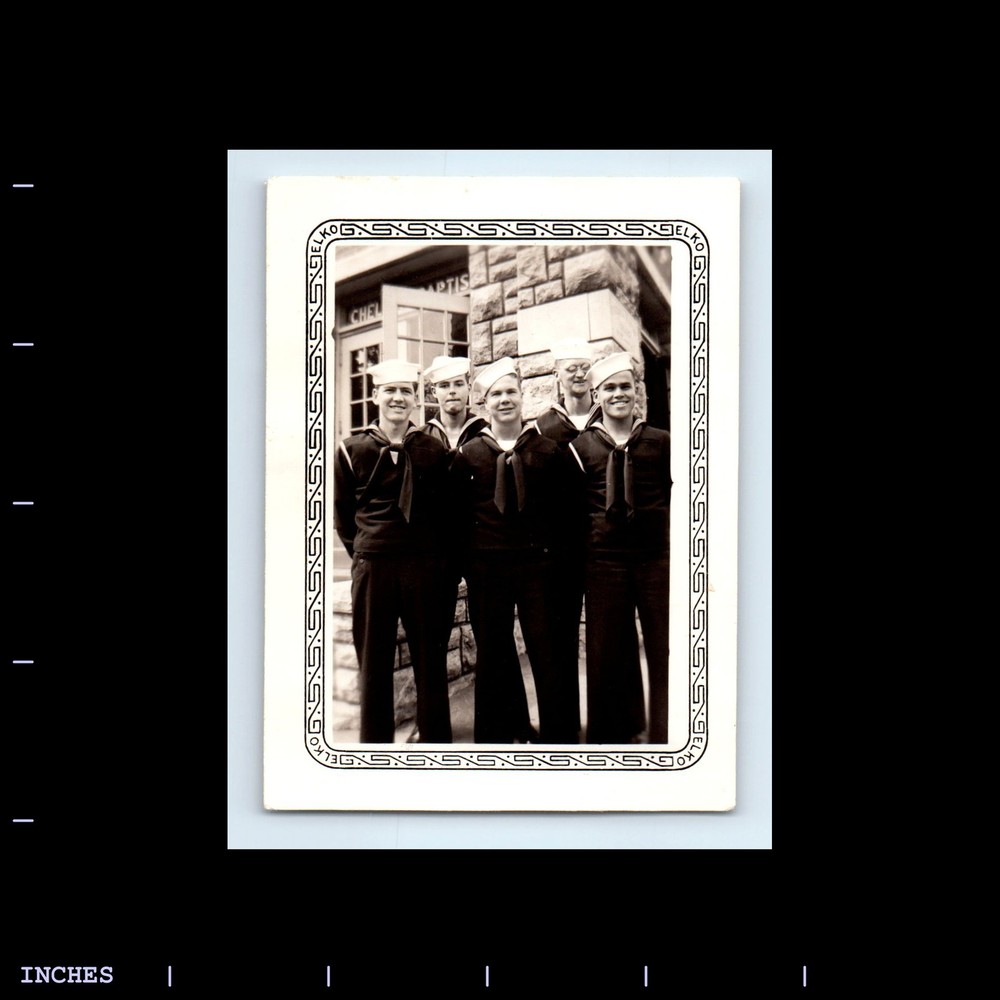 Vintage Photo NAVY SAILOR MEN DECORATIVE BORDER