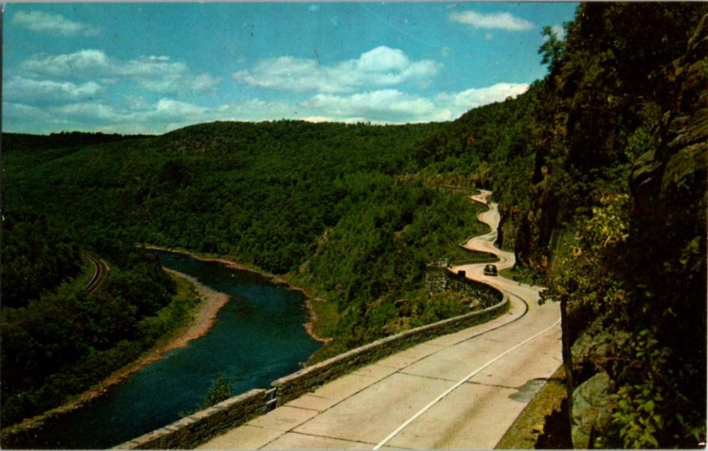 Port Jervis New York NY : ROAD SCENE m/14 BG8048