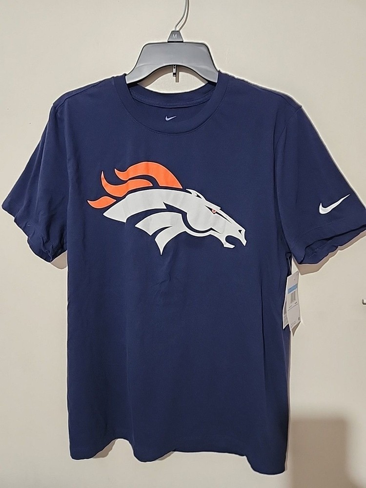 Denver Broncos T-Shirt Medium Navy Blue Color Nike Logo Short Sleeve