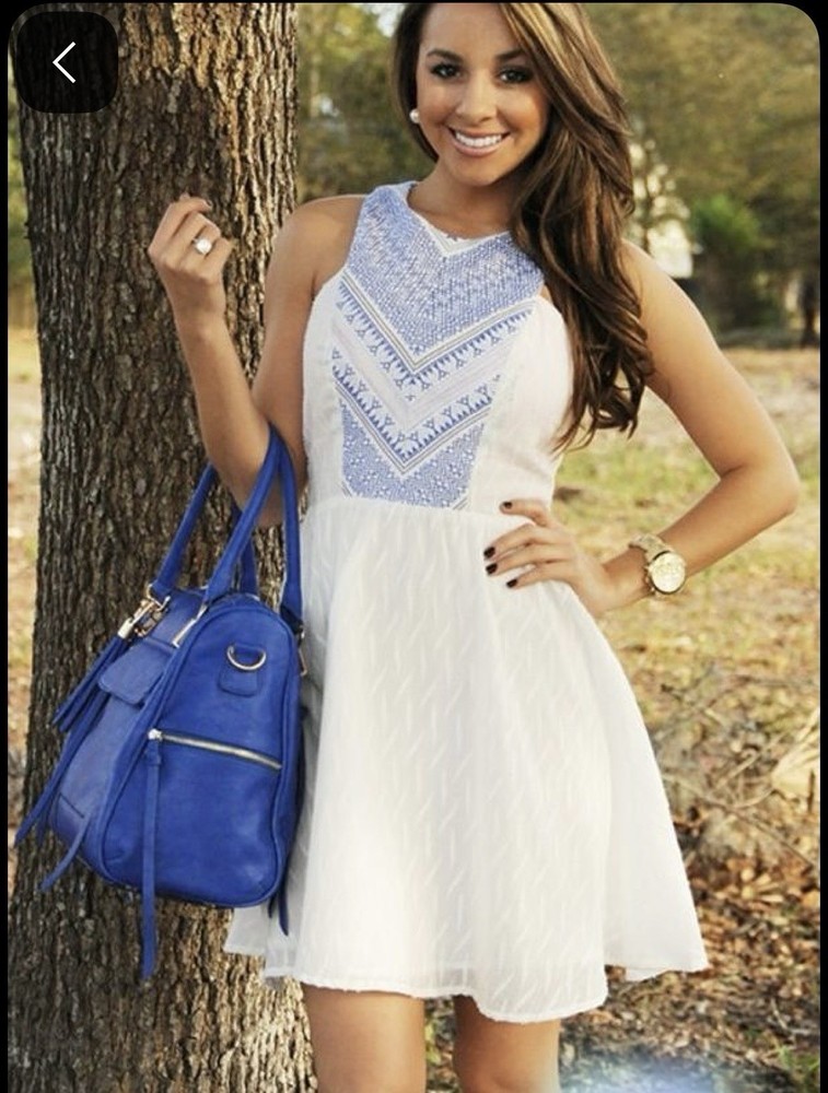Flying Tomato Womens Medium Embroidered Sleeveless Dress White 100% Cotton Boho