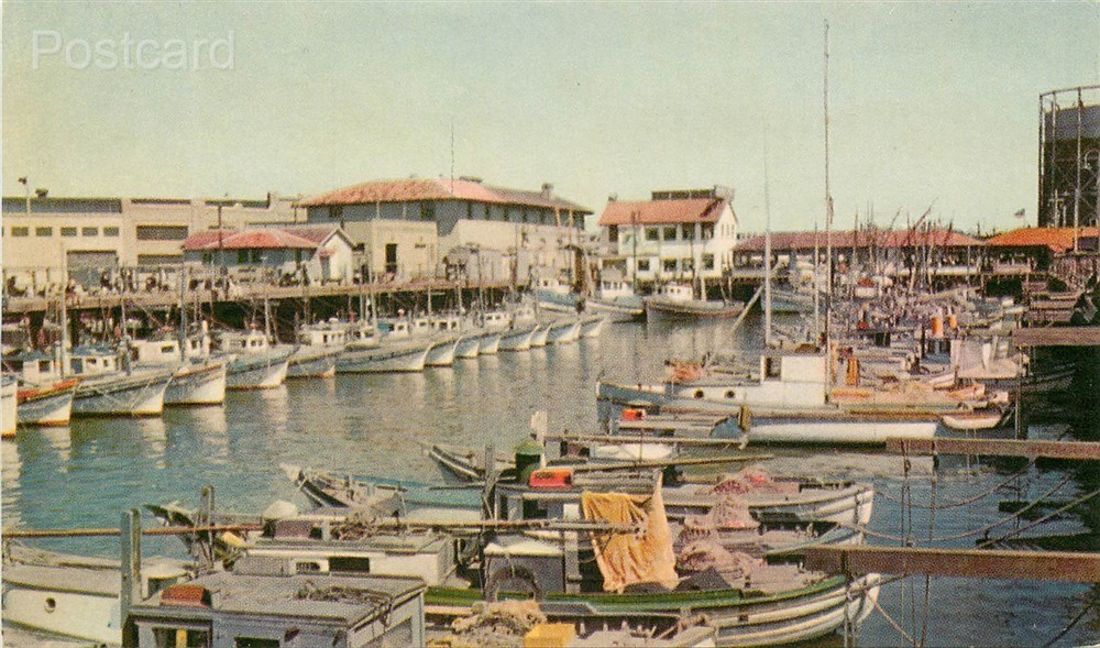 CA, San Francisco, California, Fisherman's Wharf,Union Oil Company Natural Color