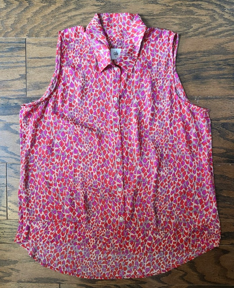Cabi HEARTBREAKER TOP 3270 Size XL Heart Of Cabi Blouse Red Collared Sleeveless