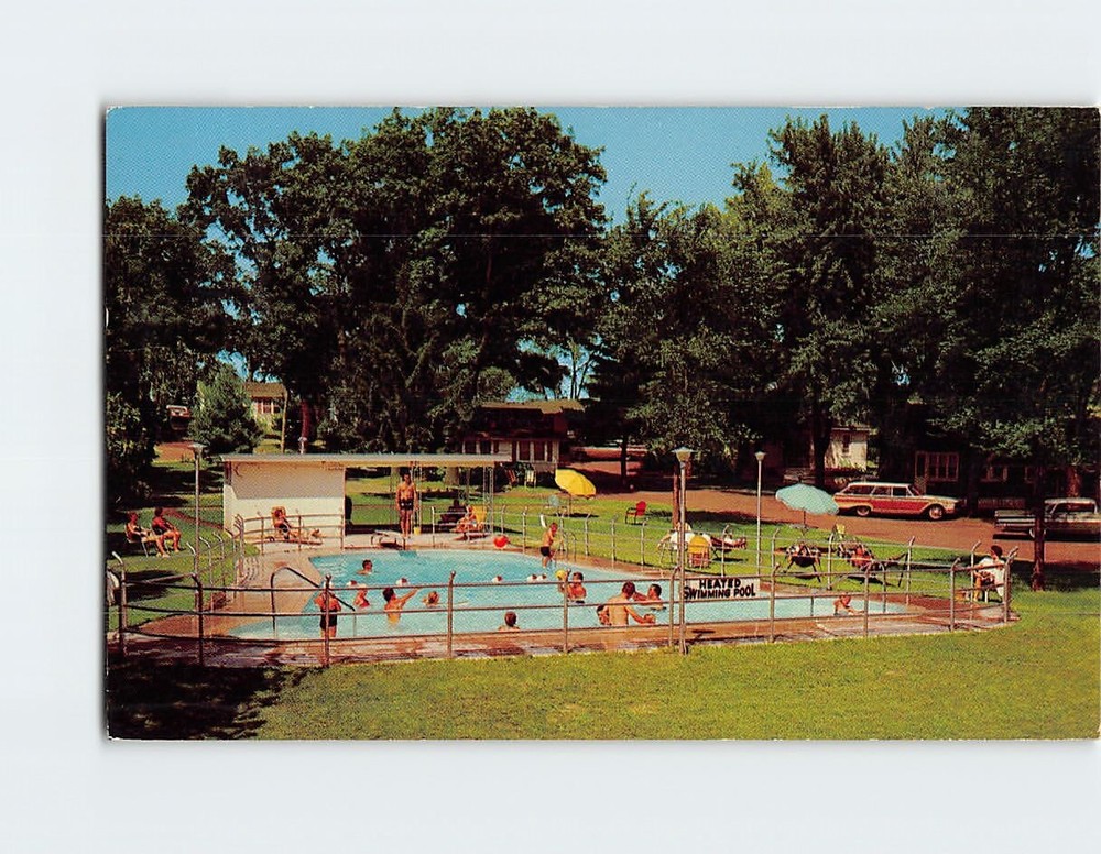 Postcard Pool View Black Oaks Motel Wisconsin Dells Wisconsin USA