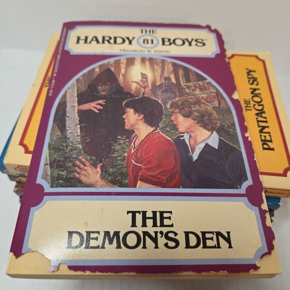 The Hardy Boys 61, 62,63,71,72,81 Pentagon Spy Mummy Case Etc Lot 6