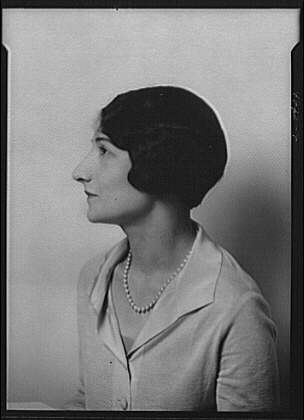 Photo:Yzzet Pacha Madame Portrait 1925 Woman Profile Photograph