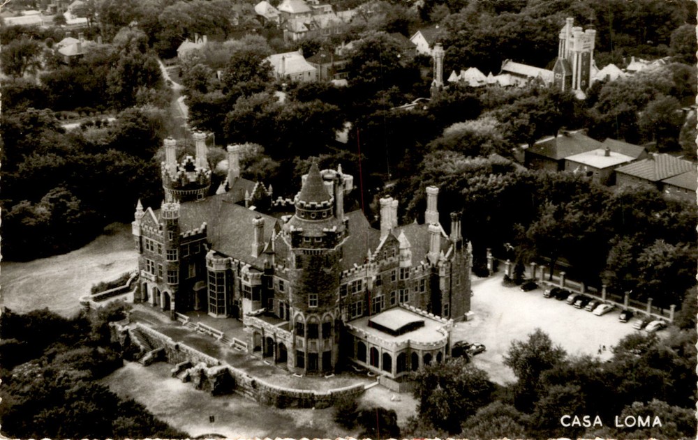 CASA LOMA, TORONTO, ONTARIO, CANADA, CANADA'S Postcard