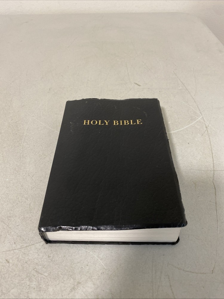Holy Bible KJV King James Version Holman 1979 Red Letter Dictionary Study Helps