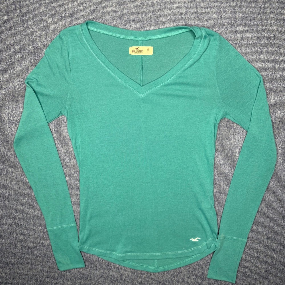 Hollister Womens XS Teal Green V-Neck Long Sleeve Top Curved Hem
