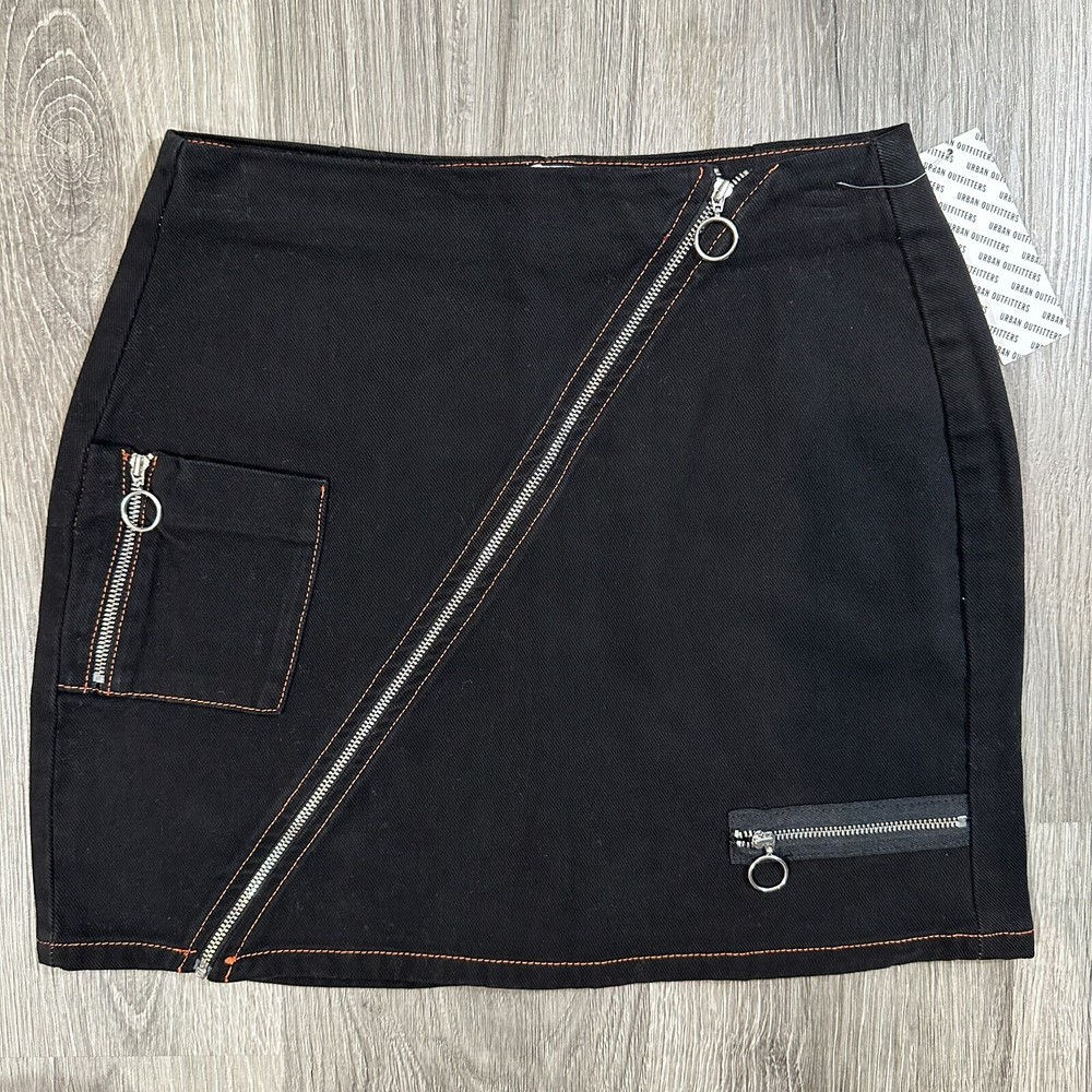 NWT Urban Outfitters BDG Black Denim Asymmetrical Zipper Mini Skirt Womens Small