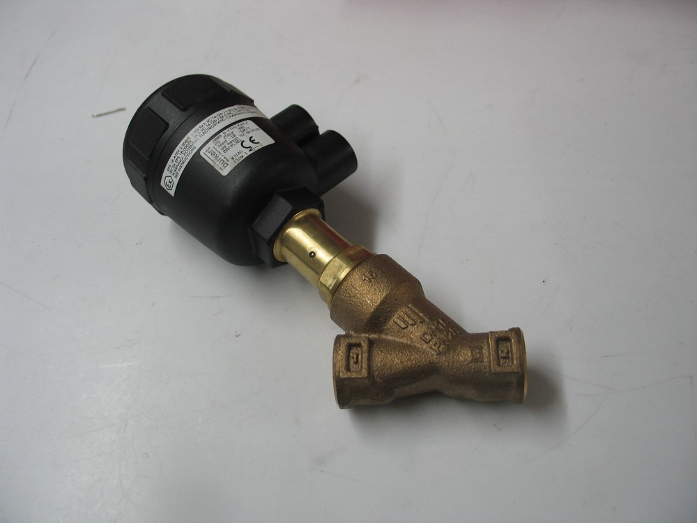 New Burkert 2000 B Ptfe Kv4.2  N/O Pneumatic Valve 1/2 Npt A1412
